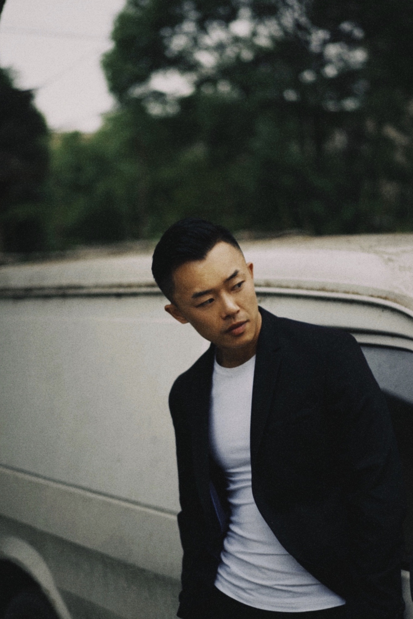 许明虎最新动态,引领潮流不止于舞台,展现无限魅力风采