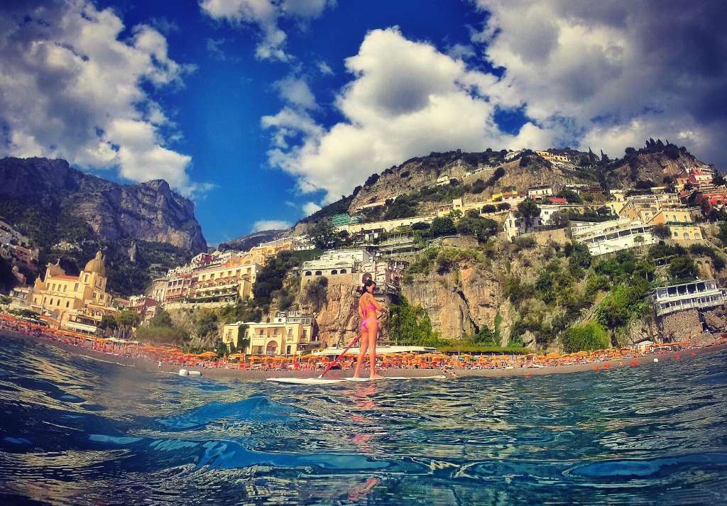 全球最新旅游动态，领略美景新风貌！✨