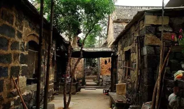 宜州隐藏小巷独特美食小店惊艳亮相，最新新闻报道