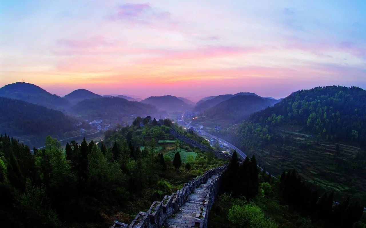 郧阳最新房价与探索自然美景，寻找内心平静的旅行