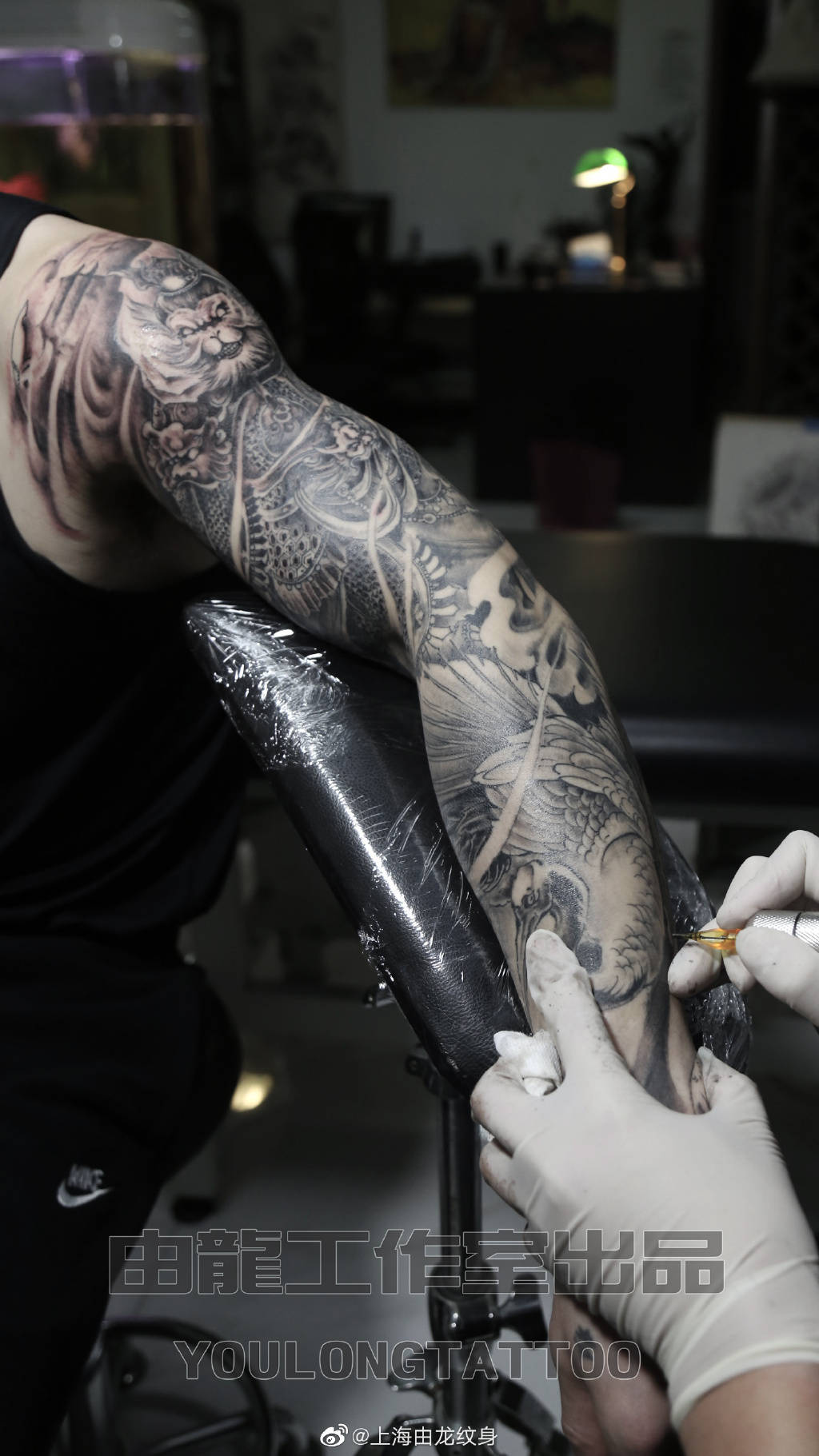 最新花臂纹身图案及其制作步骤指南