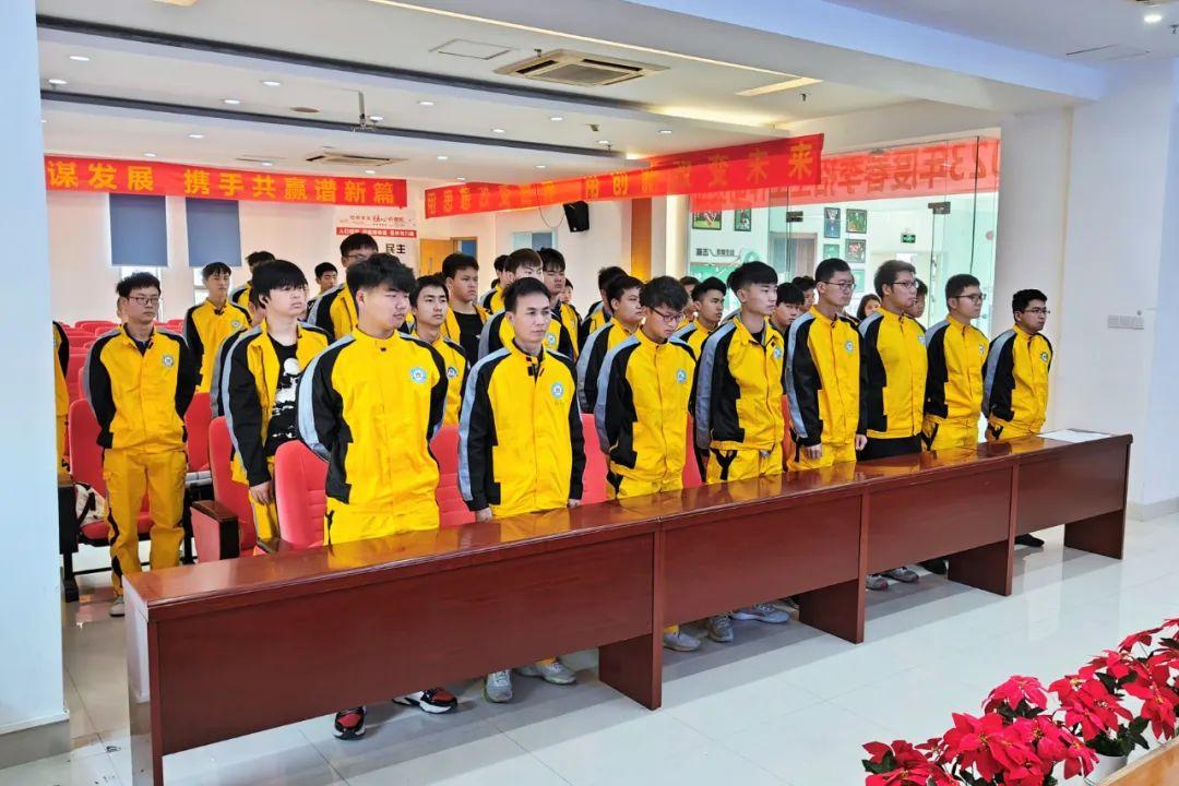 入户新政引领新生活，自信前行，拥抱变化的时代号角