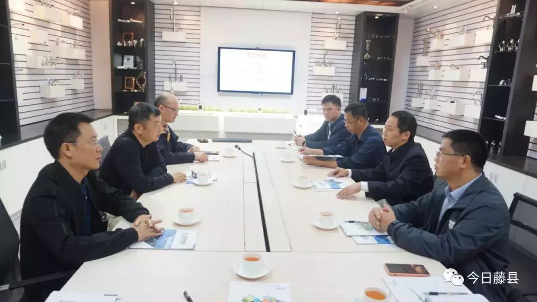 新粤门六舍彩资料正版,全面性解释说明_安全版87.284