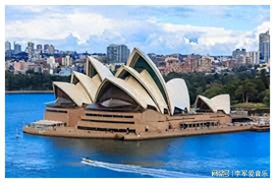 新澳最新最快资料新澳85期,快速解答方案设计_旅行版75.229