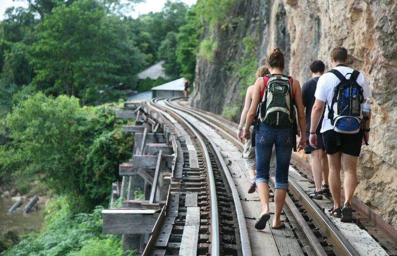 泰谦堂与康恩贝最新动态，友情的温暖与家的味道