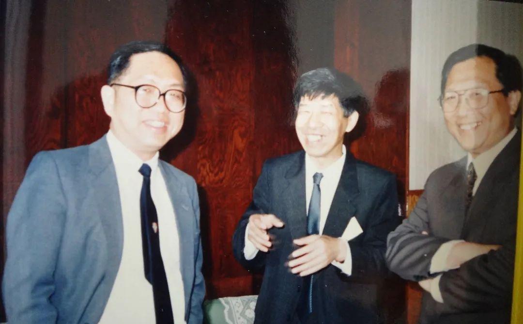 重磅公司合并缔造科技巨擘，引领未来革新，全新高科技产品震撼发布！