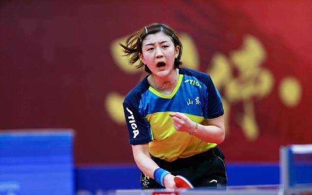 最新女乒赛，变化中的学习之路，自信与荣耀的竞技舞台