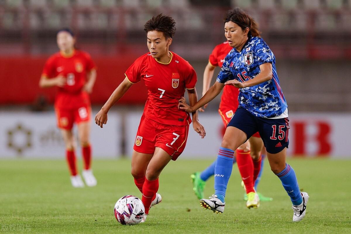 王霜最新消息,王霜最新消息,闪耀足坛的女神风采依旧